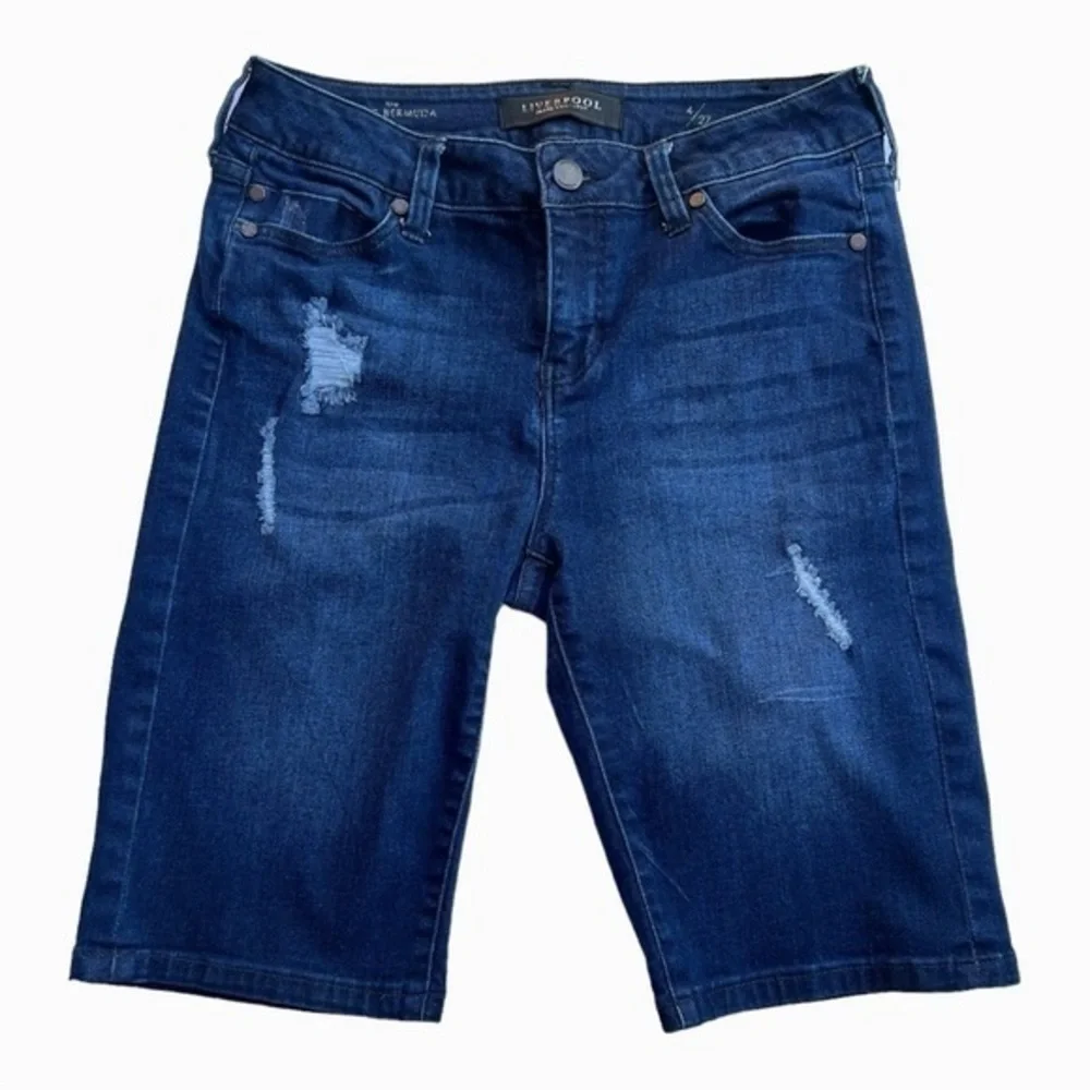 Liverpool The Long Bermuda Denim Short Size‎ 4